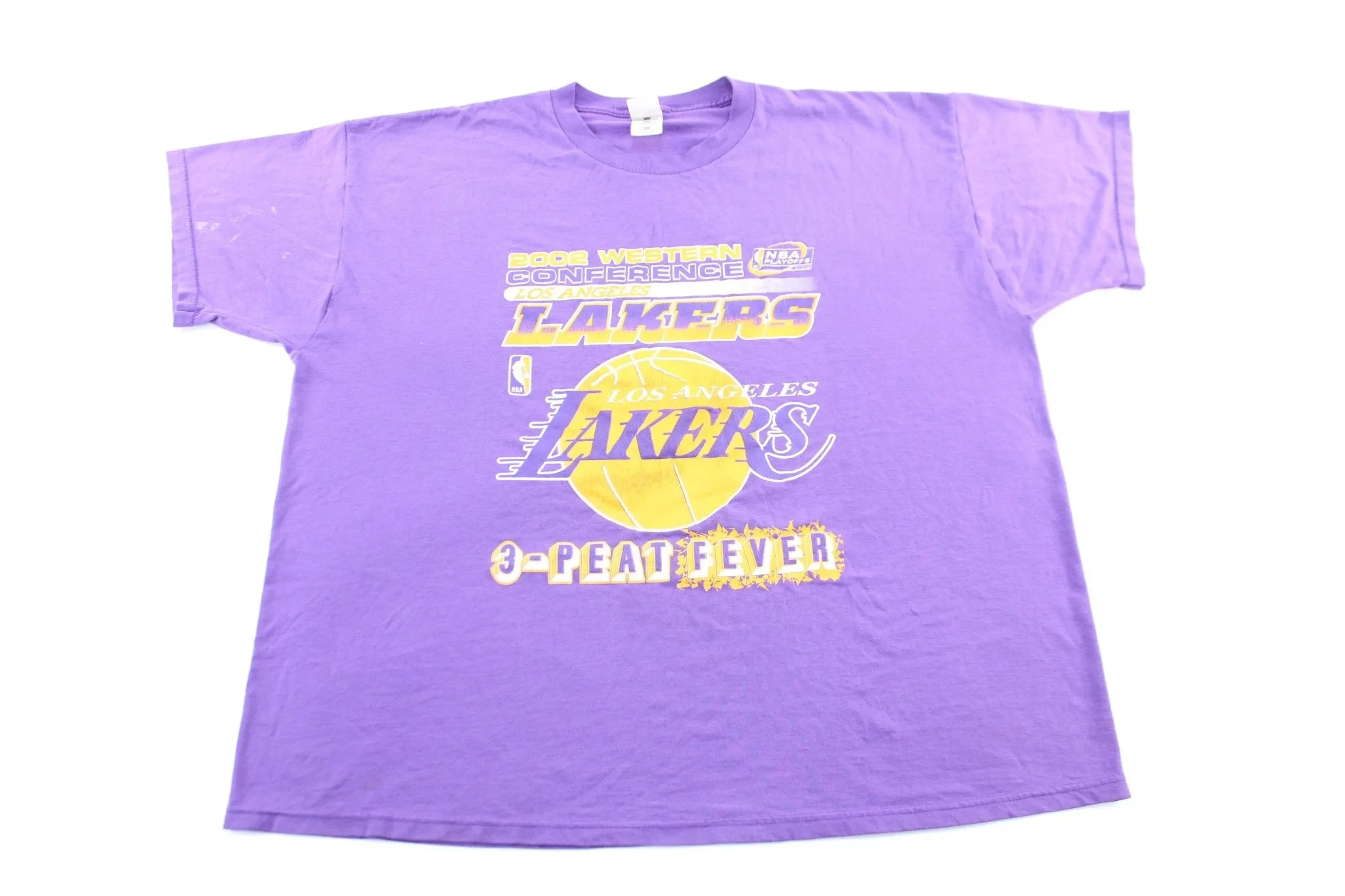 2002 Los Angeles Lakers 3-Peat Fever Graphic T-Shirt