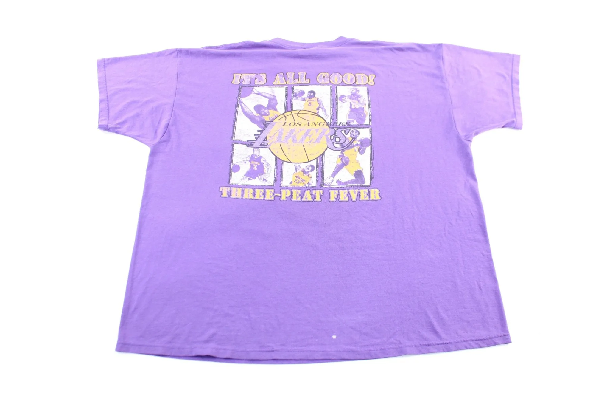 2002 Los Angeles Lakers 3-Peat Fever Graphic T-Shirt