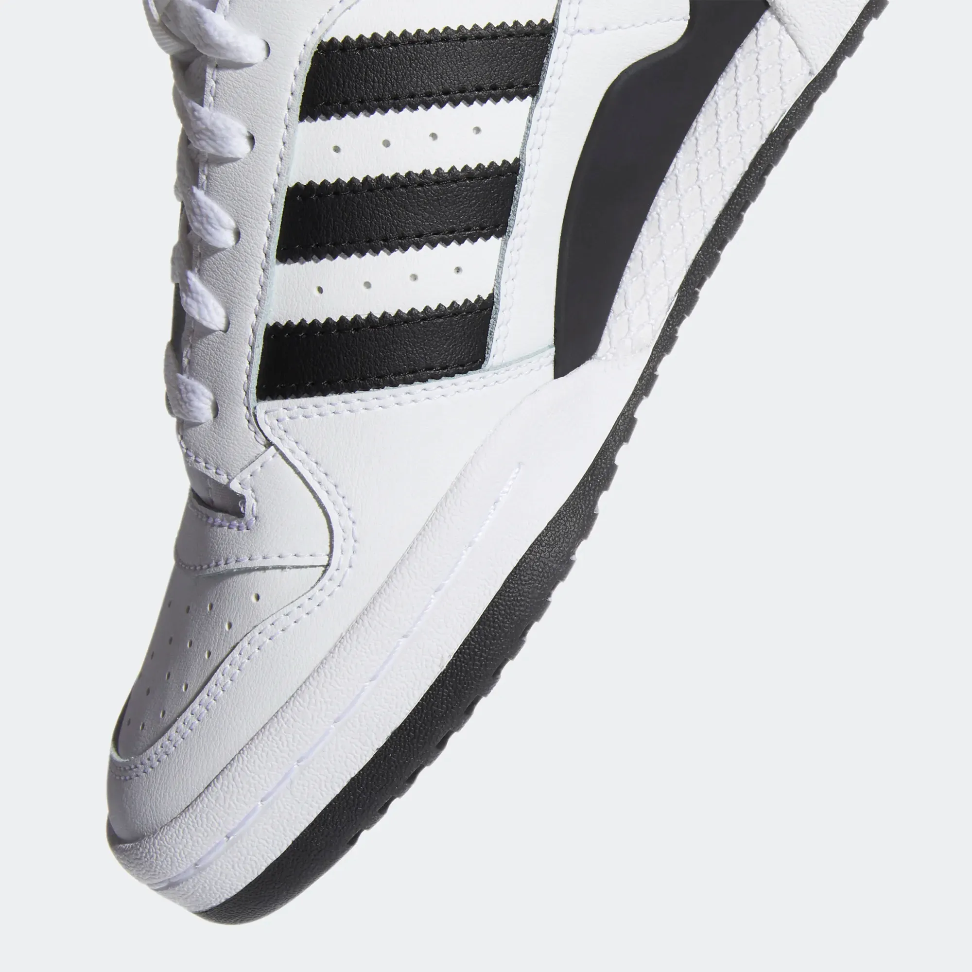 Adidas Forum Mid Shoes