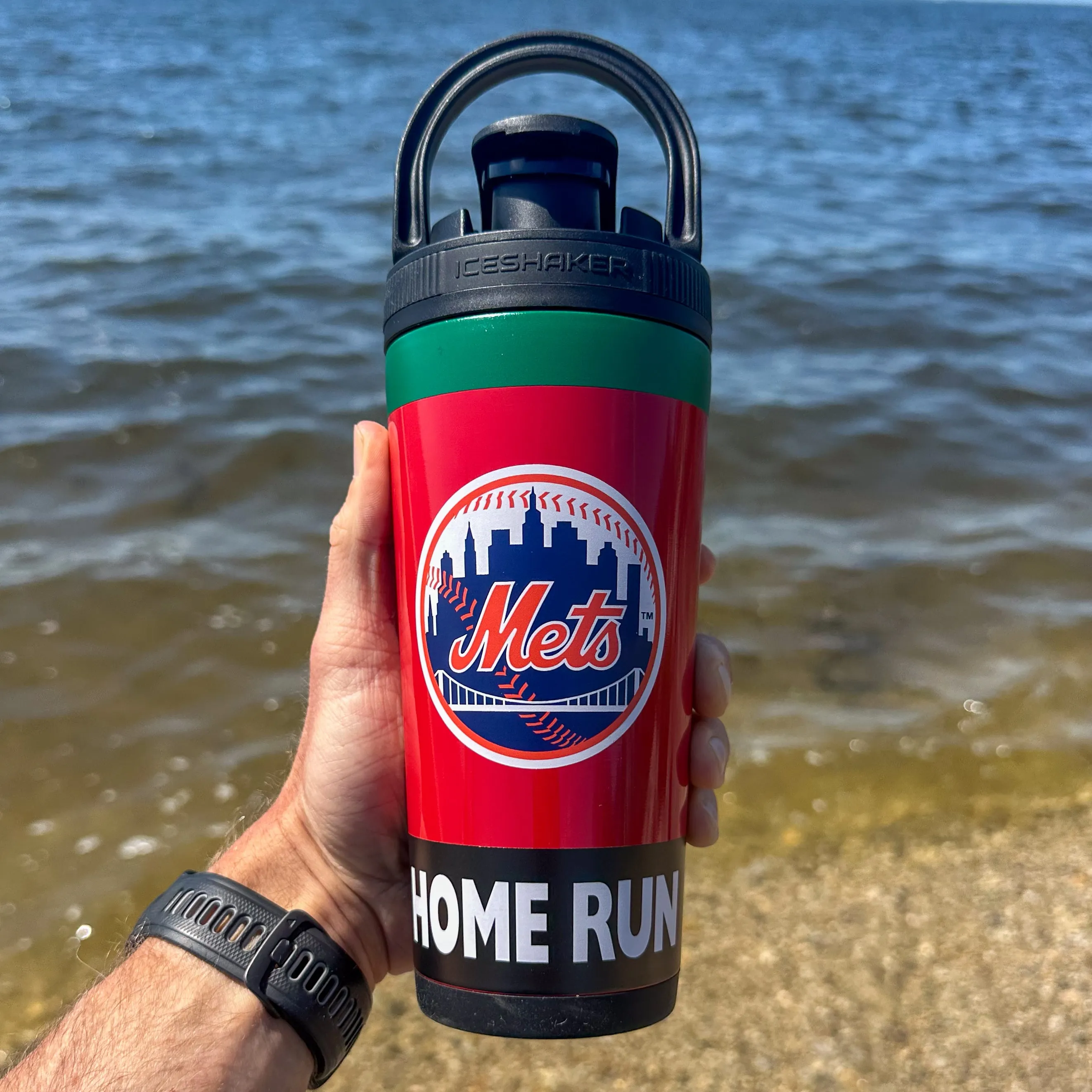 Home Run Apple | Ice Shaker Bottle 26oz