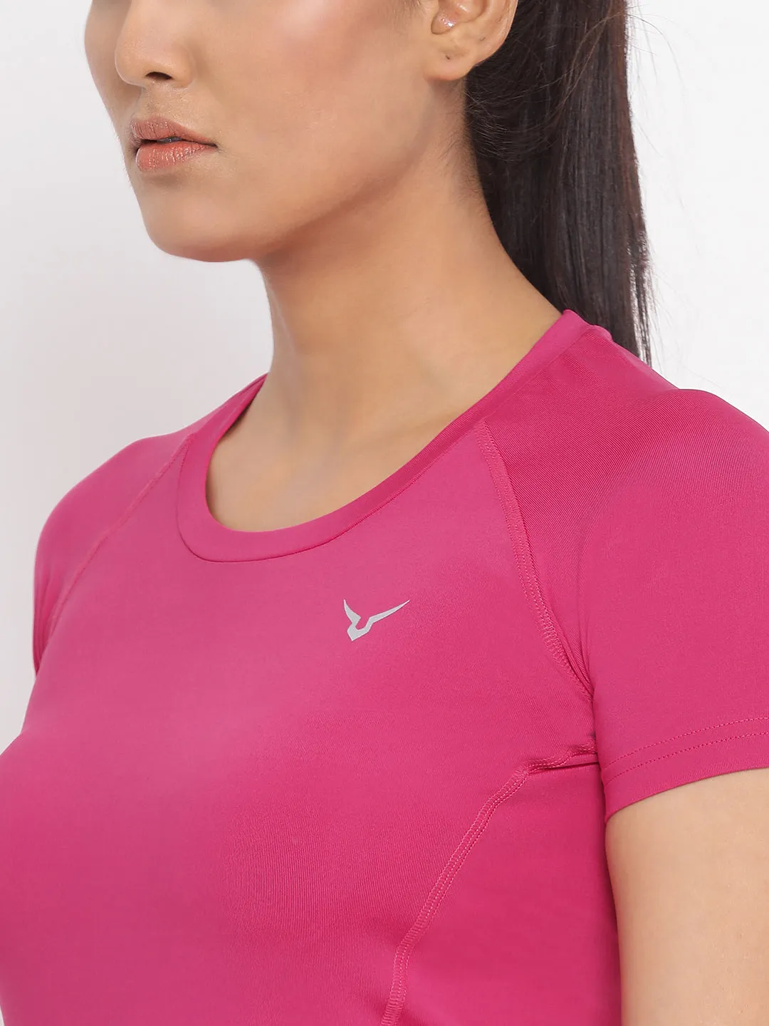 Invincible Women’s Stretch Round Neck Solid Tee