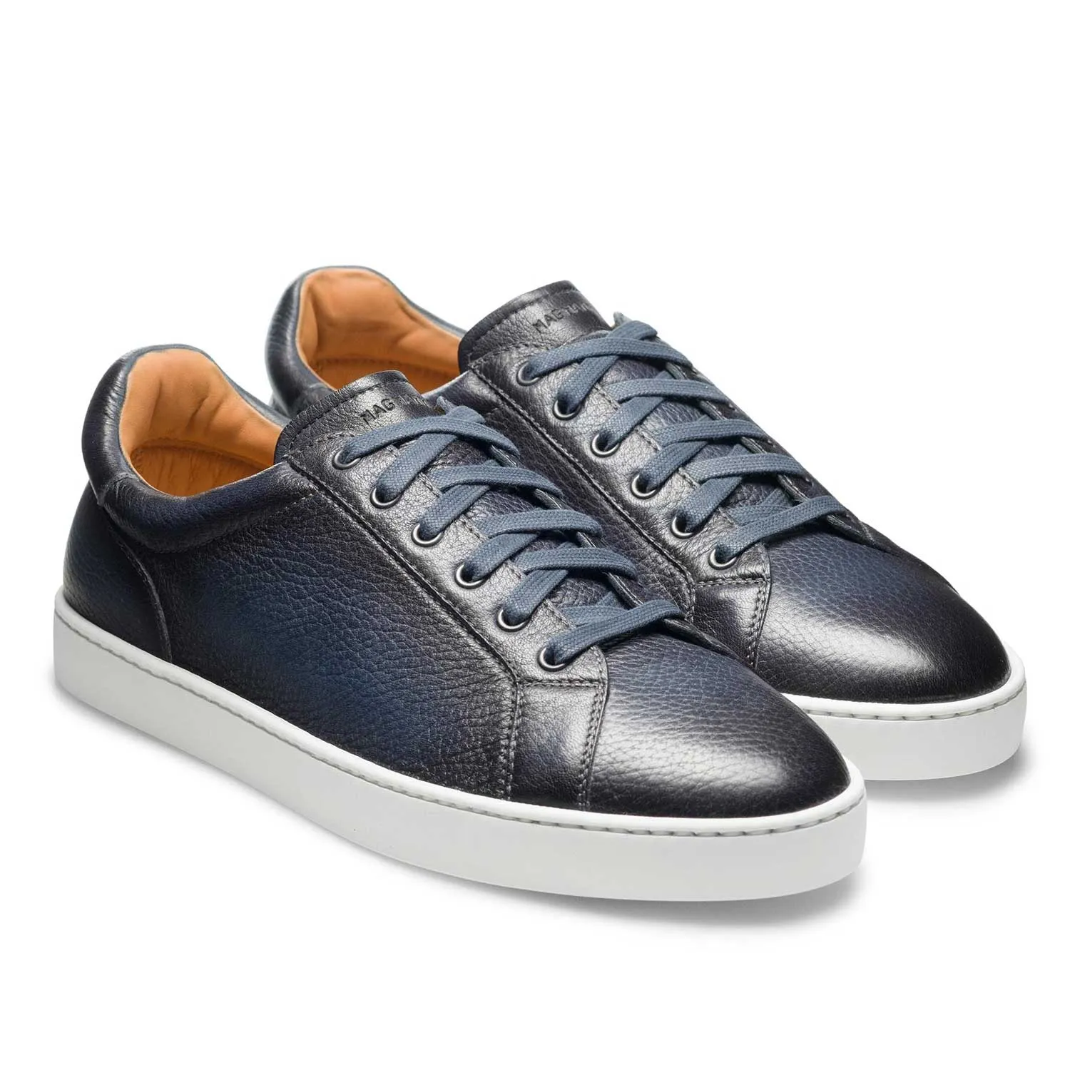 Magnanni Leve Deerskin Sneaker