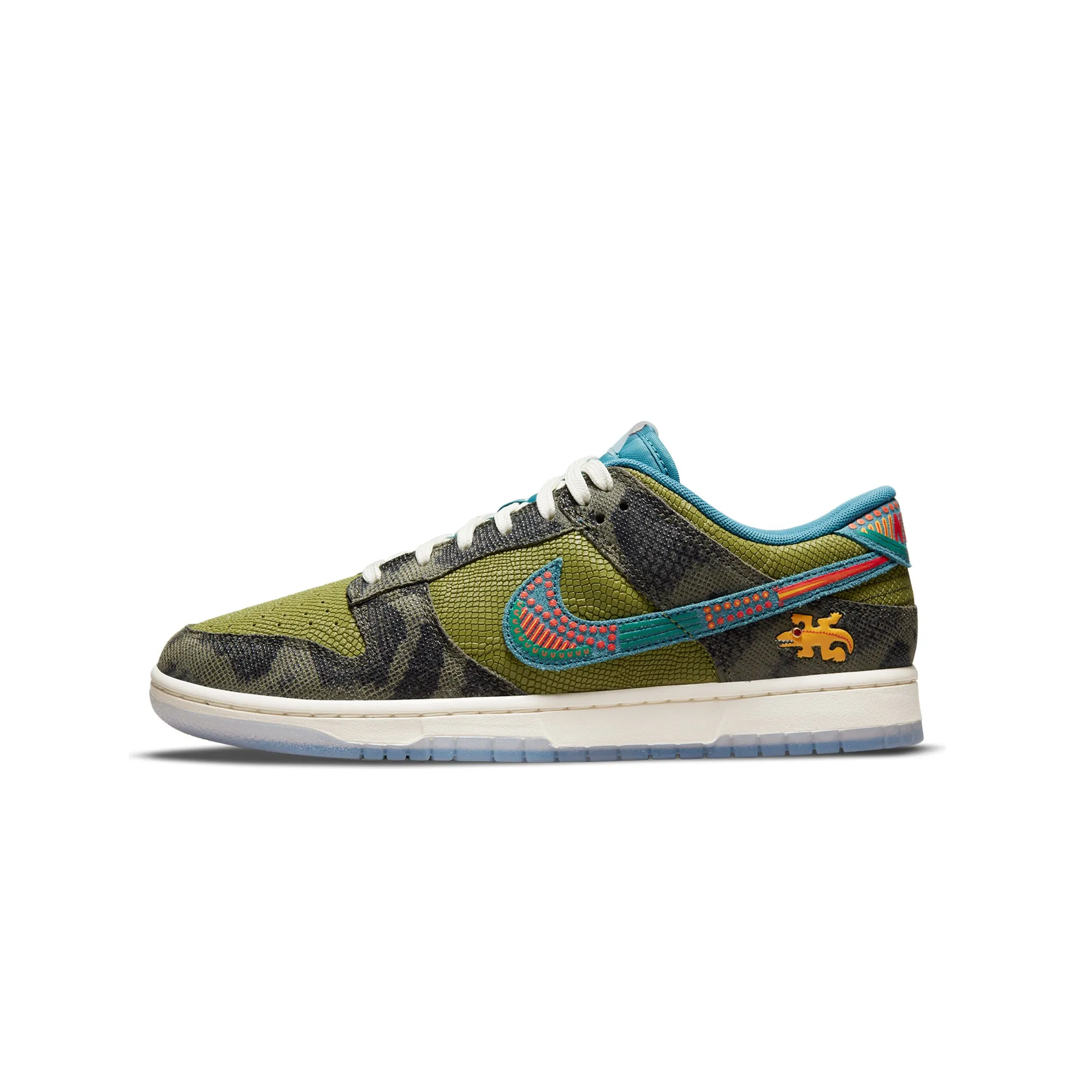 Nike Mens Dunk Low Premium Siempre Familia Shoes