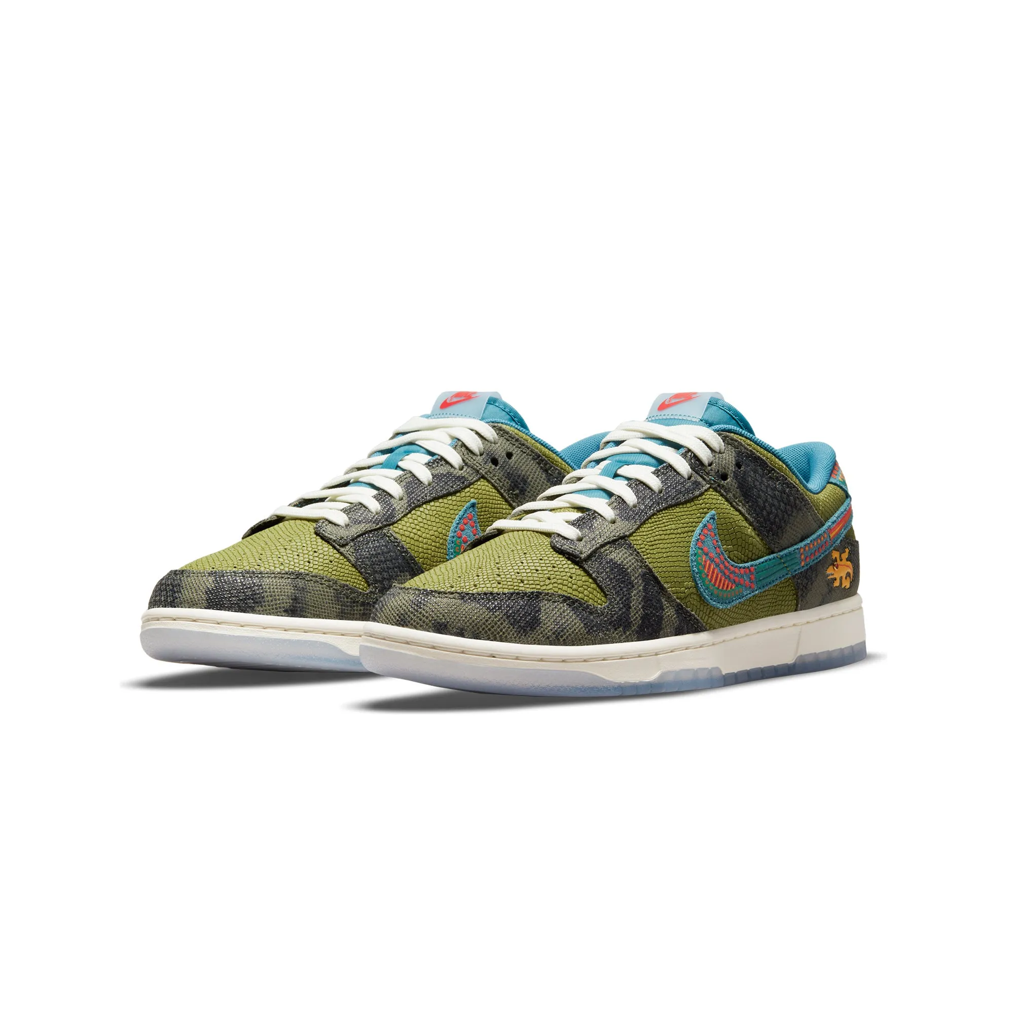 Nike Mens Dunk Low Premium Siempre Familia Shoes