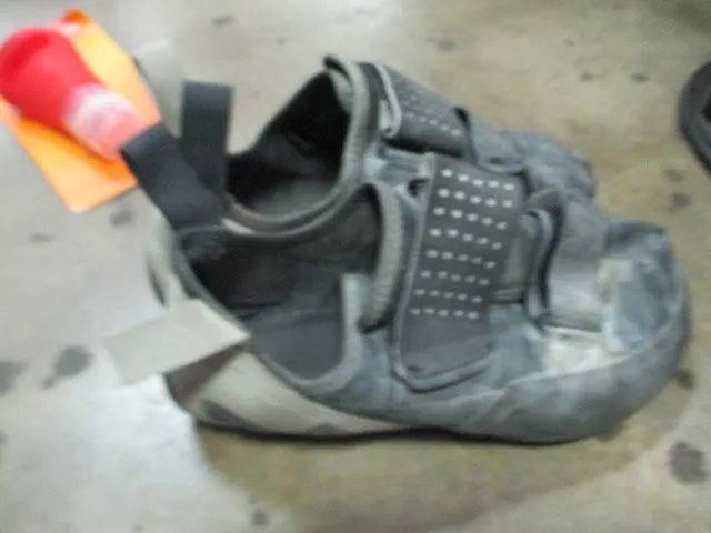 Used Black Diamond Rock Climbing Shoes Size 9.5 (holes in toes)