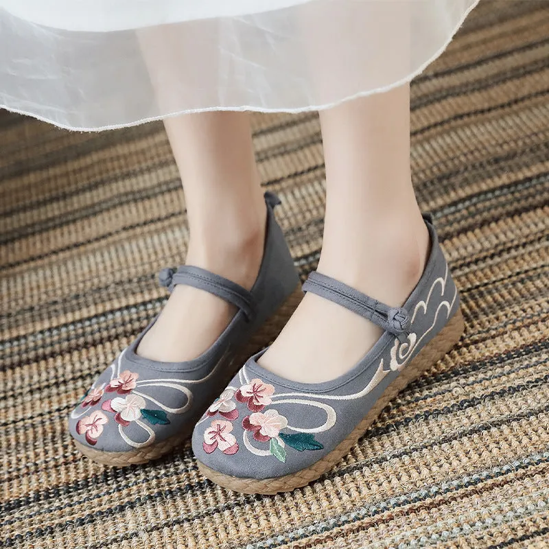 Women's Traditional Embroidered Female Han Costume Canvas Shoes